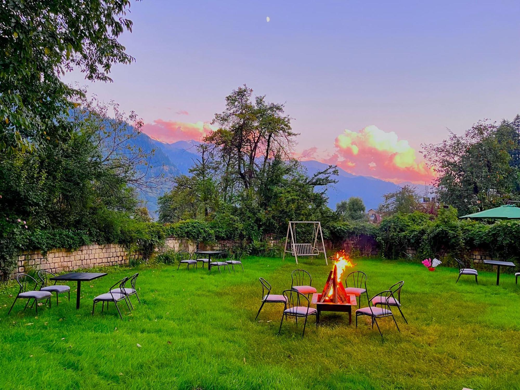 Sagar Resort Manali By Ramanand Sagar Ramayan Maker - #Near Mall Road #Big Parking #Property Of The Decade #Mountain View #Garden With Bonfire #Best Selling Property M 72084-84392 Exterior photo
